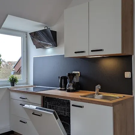 Superior Am Kurpark - Zentral, Ruhig & Nah Am Edersee 公寓